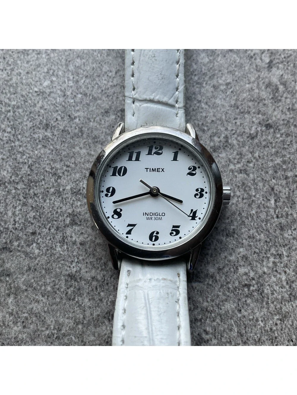 Timex Womens Easy Reader Watch 25mm Silver Tone Case W/White Leather Band Bin L